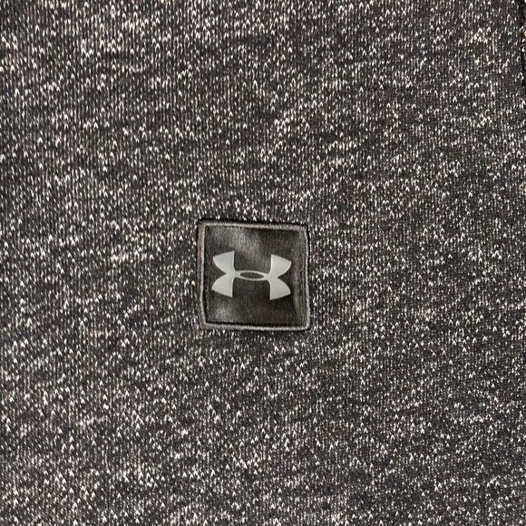 Under Armour Hoodie Men Medium Gray Logo Pullover Fitted‎ Sweatshirt Sportswear - Picture 2 of 7
